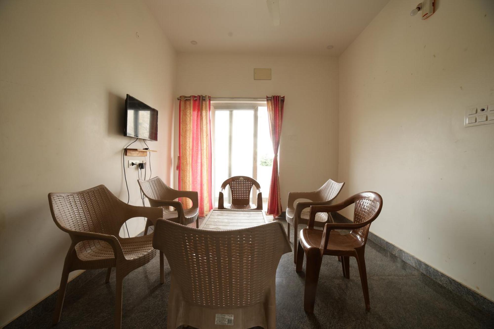 Naksha Tree Hotels - เยลาคีรี ภายนอก รูปภาพ