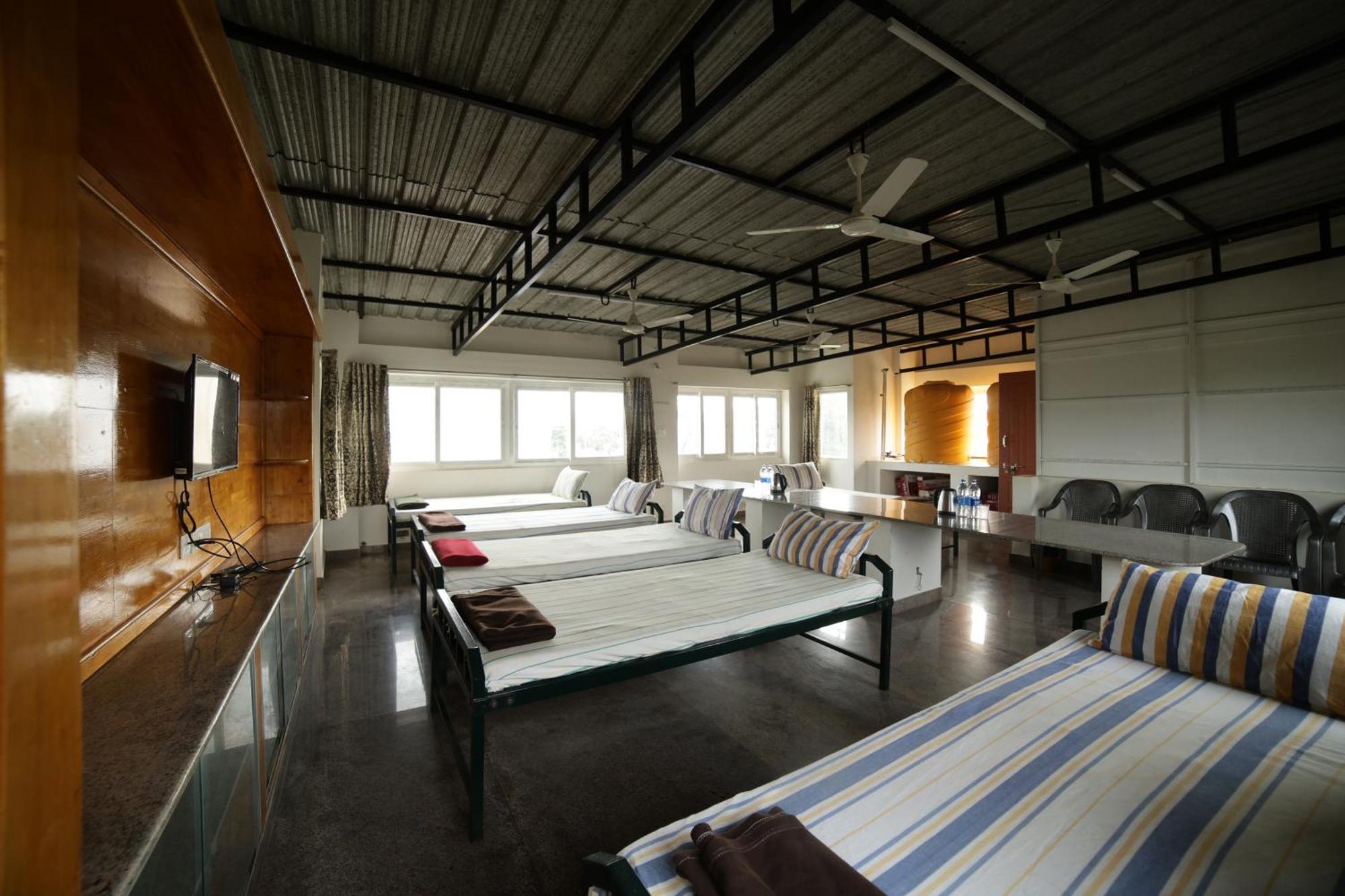 Naksha Tree Hotels - เยลาคีรี ภายนอก รูปภาพ