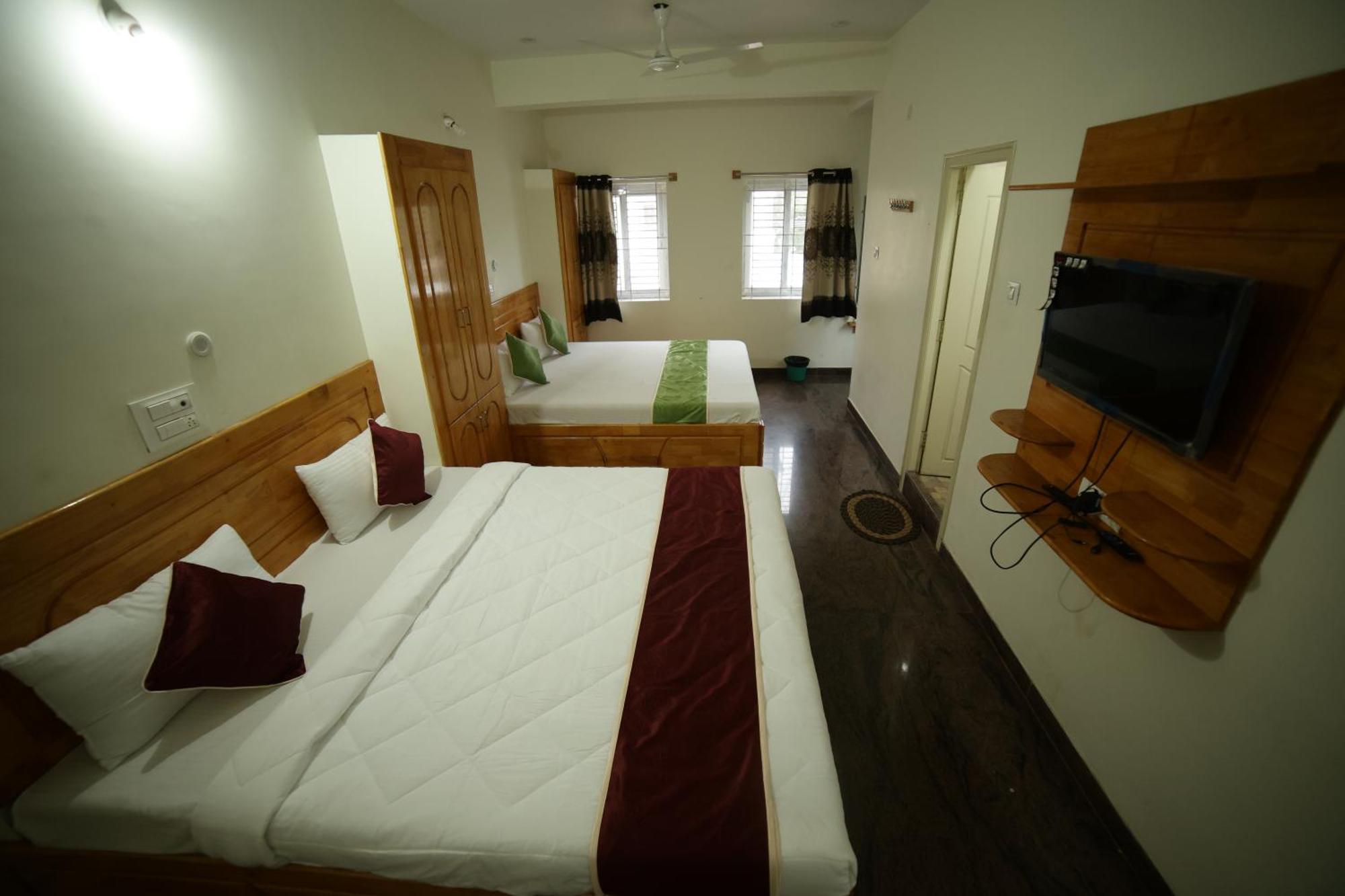Naksha Tree Hotels - เยลาคีรี ภายนอก รูปภาพ