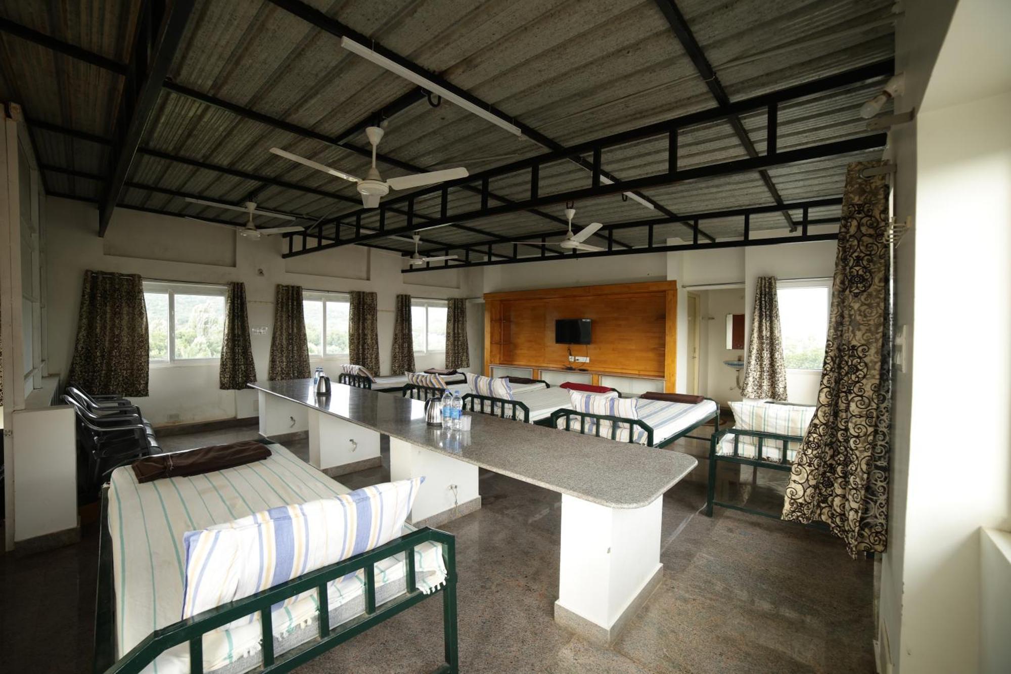 Naksha Tree Hotels - เยลาคีรี ภายนอก รูปภาพ