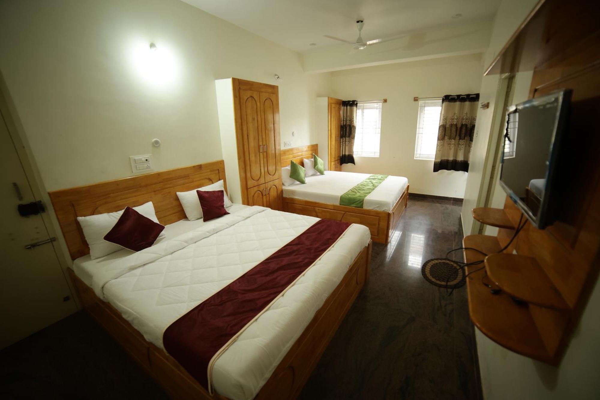 Naksha Tree Hotels - เยลาคีรี ภายนอก รูปภาพ